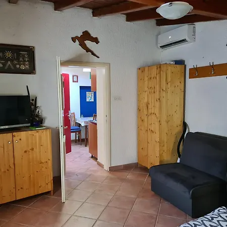 Apartments By The Sea Veli Losinj, Losinj - 19196 Room photo
