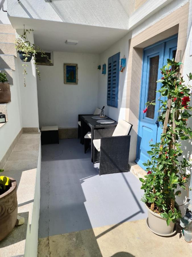 By The Sea Veli Losinj, Losinj - 19196 Apartment Veli Losinj